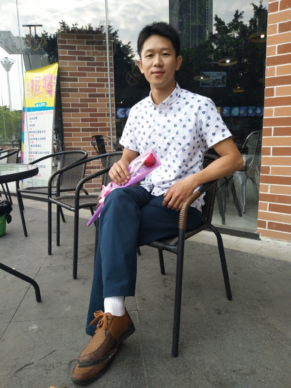 飞少的第二张照片--广西认干亲服务网