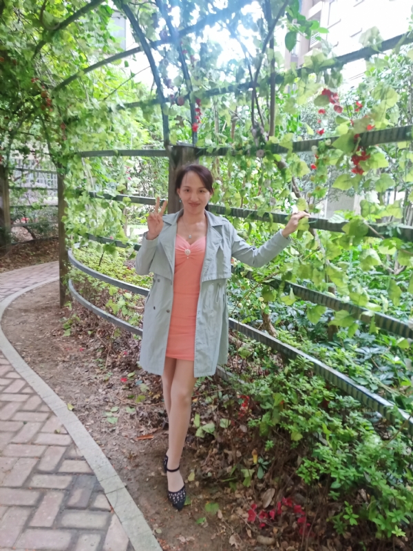 肤浅的第一张照片--广西认干亲服务网