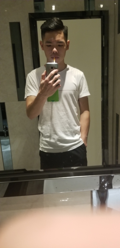 曾小贤的第一张照片--广西认干亲服务网