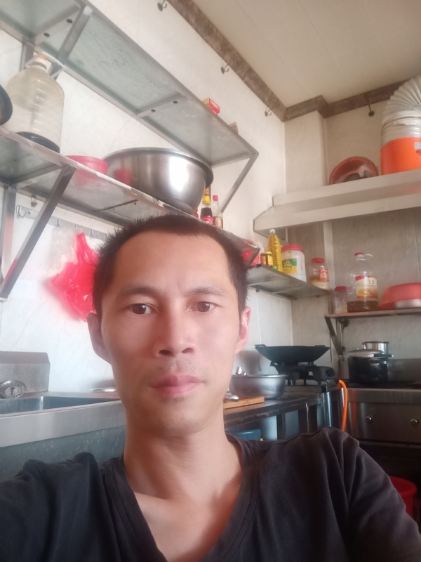 生活还在继续的第一张照片--广西认干亲服务网