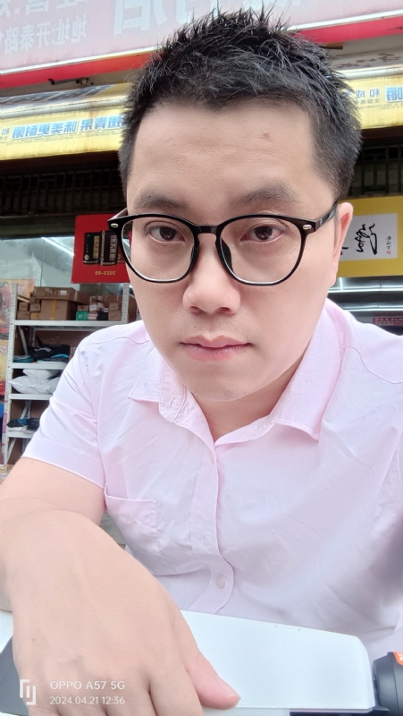 黑鹰的第二张照片--广西认干亲服务网