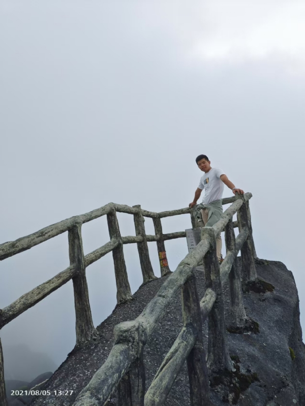 灰色轨迹的第一张照片--广西认干亲服务网