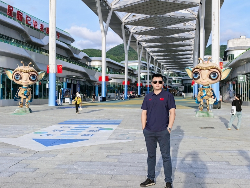 Mr王的第一张照片--广西认干亲服务网